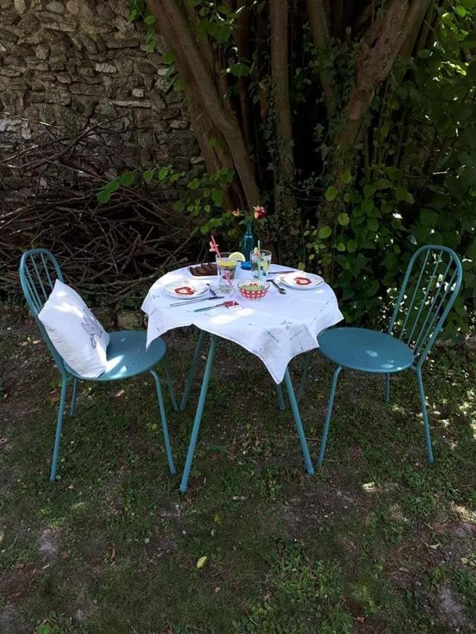 Au Chat Perche Espace Familial Mareil-sur-Mauldre Eksteriør bilde